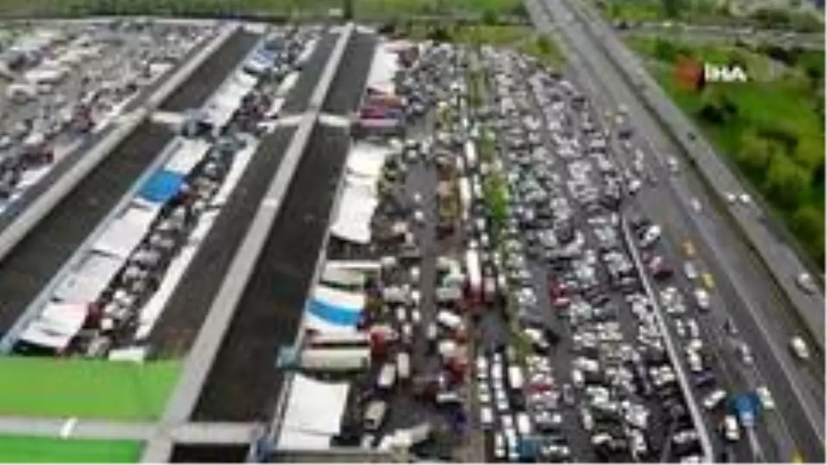 Bayrampaşa Sebze ve Meyve Hali'nde yoğunluk