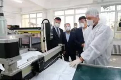 Meslek lisesi fabrika gibi çalışıyor Meslek lisesi fabrika gibi çalışıyor
