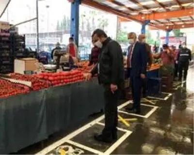 Pazar alanları yeniden tasarlanıyor