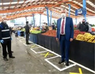 Pazar alanları yeniden tasarlanıyor