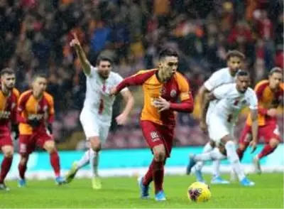River Plate Başkanı Rodolfo D'Onofrio: Falcao'ya kapılarımız açık, buraya dönebilir River Plate Başkanı Rodolfo D'Onofrio: Falcao'ya kapılarımız açık, buraya dönebilir