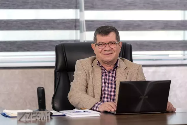 Zesar Technology For Batteries Kurucusu ve Yönetim Kurulu Başkanı M. Zeki Sarıçam vefat etti. Zesar Technology For Batteries Kurucusu ve Yönetim Kurulu Başkanı M. Zeki Sarıçam vefat etti.