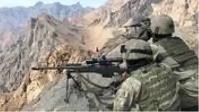 Arşiv kayıtları ortaya çıkardı: Etkisiz hale getirilen 4 terörist toplamda 13 askerimizi şehit etmiş Arşiv kayıtları ortaya çıkardı: Etkisiz hale getirilen 4 terörist toplamda 13 askerimizi şehit etmiş
