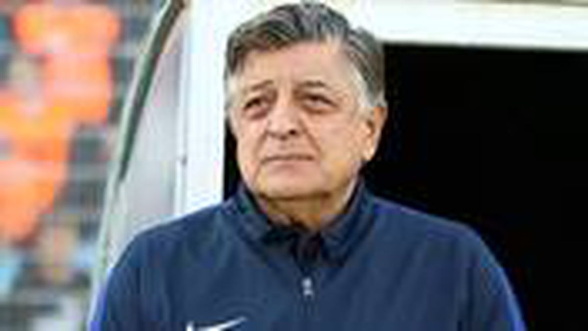 Akhisar Belediyespor Teknik Direktörü Yılmaz Vural: Futbol ligleri yeniden dizayn edilmeli