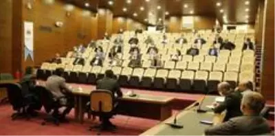Döşemealtı'nda sorunlar ve çözüm önerileri konuşuldu Döşemealtı'nda sorunlar ve çözüm önerileri konuşuldu
