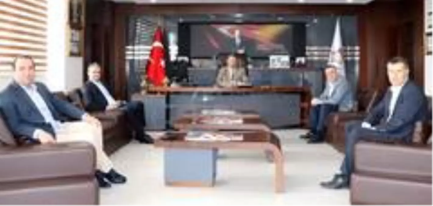 NTO Başkanı Arslan banka müdürleriyle 'nefes' kredisini görüştü