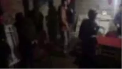 Otomobil garajında toplanıp okey oynayan 11 kişiye 63 bin lira ceza Otomobil garajında toplanıp okey oynayan 11 kişiye 63 bin lira ceza