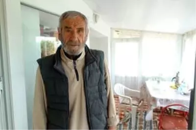 Yaşlılar ve çocuklar sokağa çıkmayı heyecanla bekliyor Yaşlılar ve çocuklar sokağa çıkmayı heyecanla bekliyor