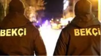 Bekçiye sopayla saldıran şüpheli bacağından vurularak yakalandı Bekçiye sopayla saldıran şüpheli bacağından vurularak yakalandı