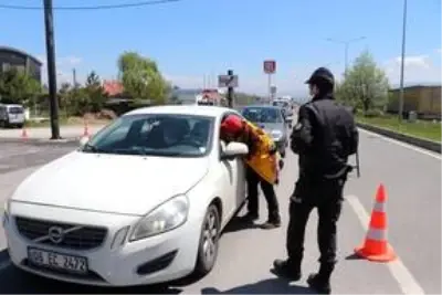 Doğu Marmara ve Batı Karadeniz'de Kovid-19 tedbirleri Doğu Marmara ve Batı Karadeniz'de Kovid-19 tedbirleri