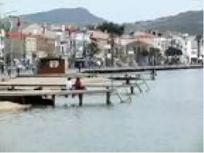 Foça'da virüsle ilgili mücadelede yeni yasaklar geldi