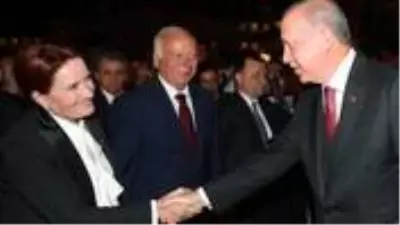 MetroPOLL'un son anketinde Meral Akşener sürprizi! Erdoğan'ın ardından ikinci oldu MetroPOLL'un son anketinde Meral Akşener sürprizi! Erdoğan'ın ardından ikinci oldu