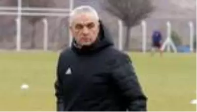Rıza Çalımbay'dan Süper Lig açıklaması Rıza Çalımbay'dan Süper Lig açıklaması