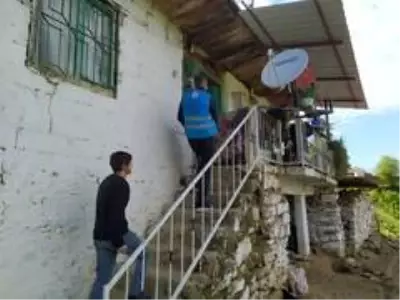 Sarıgöl Diyanet Vakfı'ndan gıda yardımı