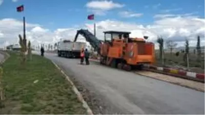 Emirdağ Belediyesi Konya Caddesi'nde çalışmalara başladı Emirdağ Belediyesi Konya Caddesi'nde çalışmalara başladı