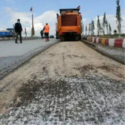 Emirdağ Belediyesi Konya Caddesi'nde çalışmalara başladı Emirdağ Belediyesi Konya Caddesi'nde çalışmalara başladı