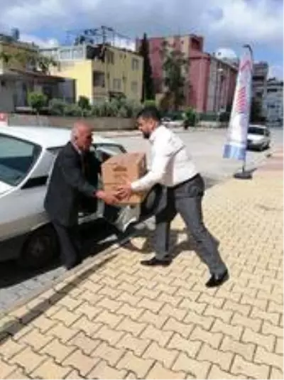 İş insanından köylülere Ramazan yardımı İş insanından köylülere Ramazan yardımı