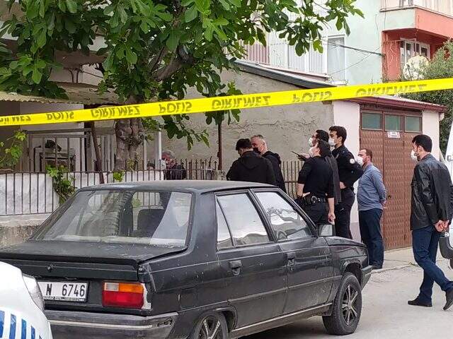 Komşu ziyaretine giden kadın, apartman bahçesinde hayatını kaybetti