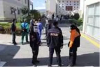 Özbekistan dönüşü Kayseri'de karantinaya alınan 289 kişi, evlerine gönderildi Özbekistan dönüşü Kayseri'de karantinaya alınan 289 kişi, evlerine gönderildi