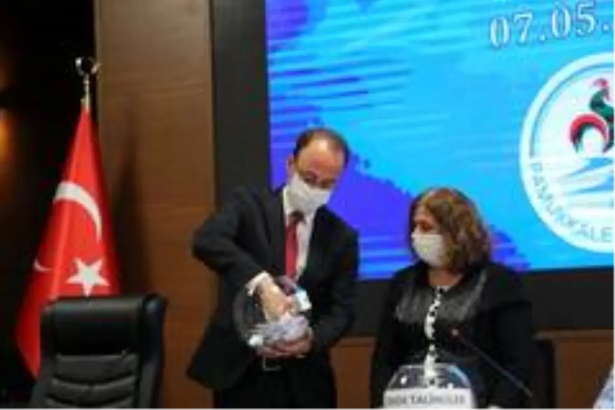 Pamukkale Belediyesi noter huzurunda yaptığı çekilişle 50 işçi aldı