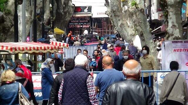Salgına rağmen dışarı çıkan vatandaşın ilginç bahanesi: Trabzonluyum, darlandım