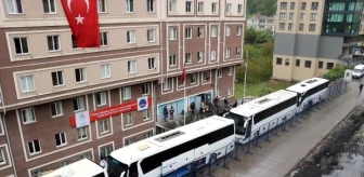 Zonguldak'ta karantina süresi dolan 360 kişi, memleketlerine uğurlandı