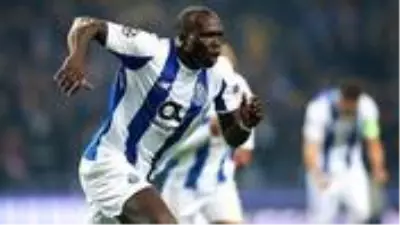 Adı Beşiktaş ile anılan Vincent Aboubakar'a West Ham United talip oldu Adı Beşiktaş ile anılan Vincent Aboubakar'a West Ham United talip oldu