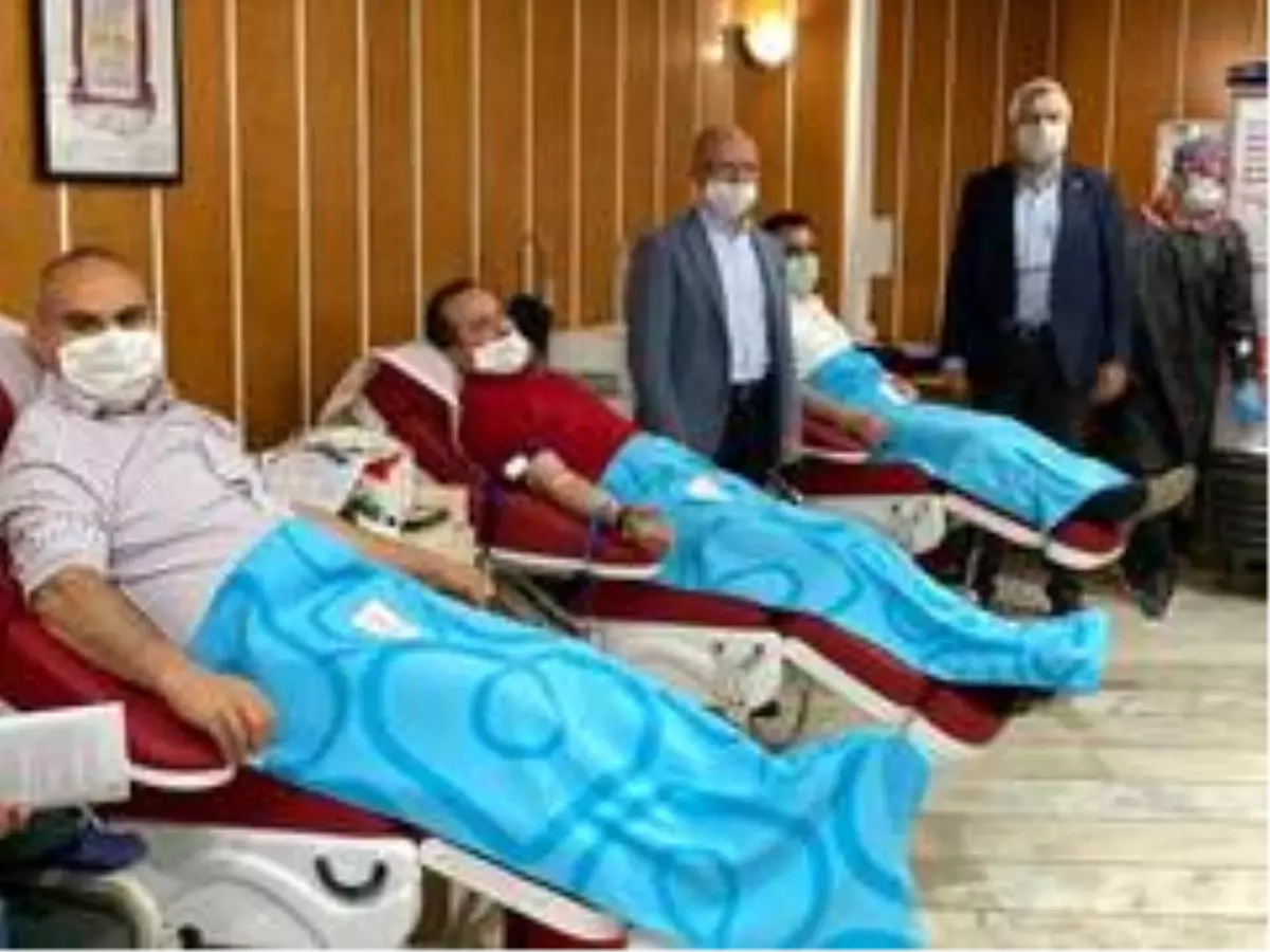 Milletvekili Refik Özen'den kan bağışı çağrısı