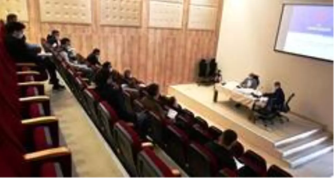 Yalova'da berber ve kuaförlerle yeni dönem görüşüldü