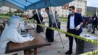 Almanya'dan getirilen 107 vatandaş yurda yerleştirildi Almanya'dan getirilen 107 vatandaş yurda yerleştirildi
