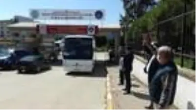 Aydın'da karantina süreleri dolan 379 kişi evlerine gönderildi Aydın'da karantina süreleri dolan 379 kişi evlerine gönderildi