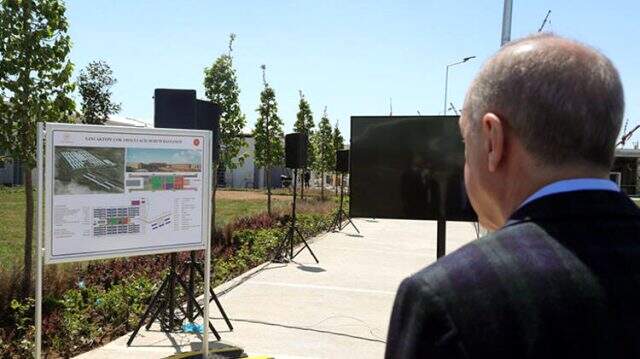 Cumhurbaşkanı Erdoğan, '45 günde bitireceğiz' dediği projeyi helikopter ile bizzat denetledi
