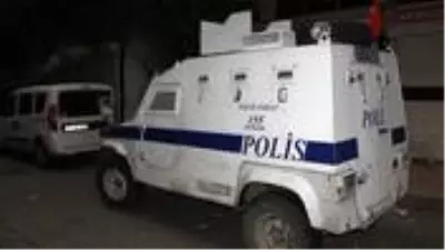 Diyarbakır'da kaynana gelinini defalarca bıçakladı Diyarbakır'da kaynana gelinini defalarca bıçakladı