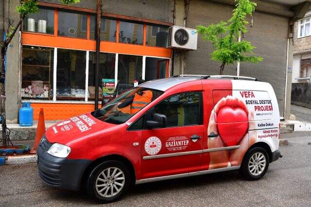Gaziantep'te 'Zimem Defteri' projesiyle vatandaşların, 210 tüp gaz bayisine olan 2 milyon TL borcu ödendi