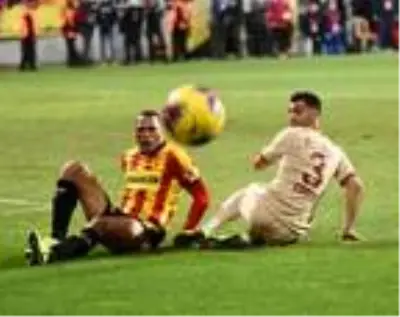 Göztepe'de Palut'tan yönetime Titi talebi Göztepe'de Palut'tan yönetime Titi talebi