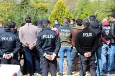 Grup Yorum üyesi Gökçek defnedildi Grup Yorum üyesi Gökçek defnedildi
