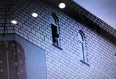 İbrahim Gökçek'in cenazesinde provokasyon polis kamerasında İbrahim Gökçek'in cenazesinde provokasyon polis kamerasında