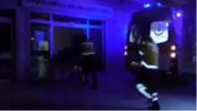 Konya'da otomobil kamyonetle çarpıştı: 1 ölü, 4 yaralı Konya'da otomobil kamyonetle çarpıştı: 1 ölü, 4 yaralı