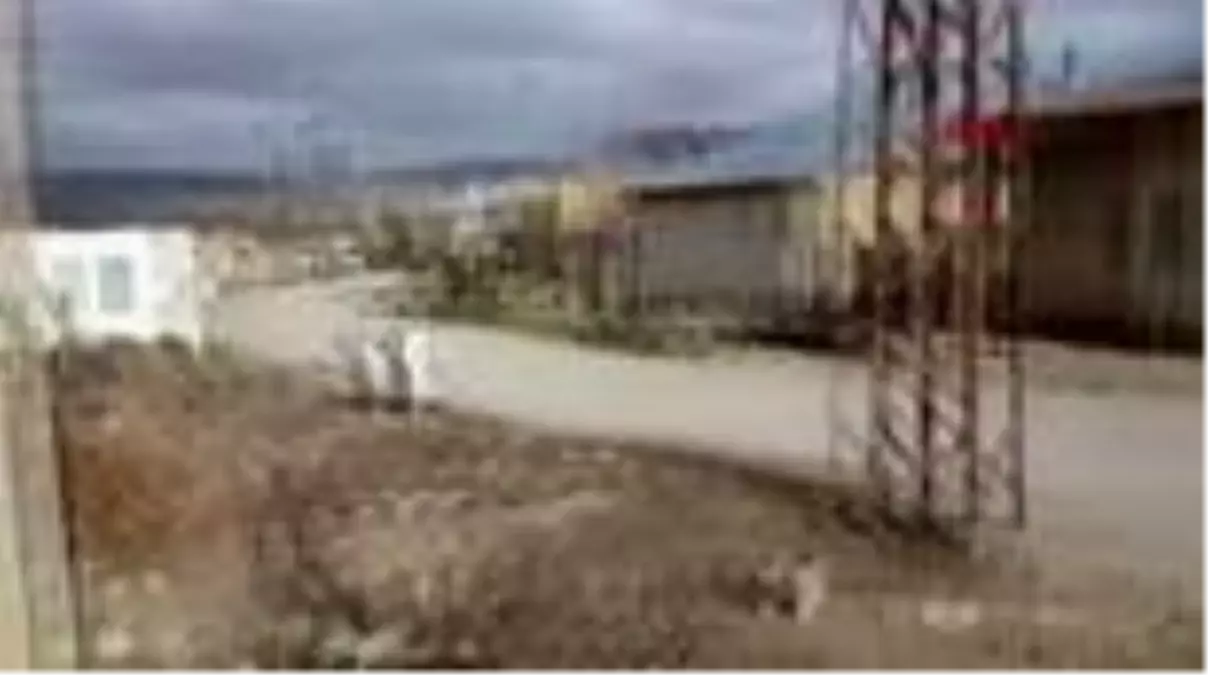 VAN Taziye çadırı kurulan mahallede vaka sayısı 75'e yükseldi