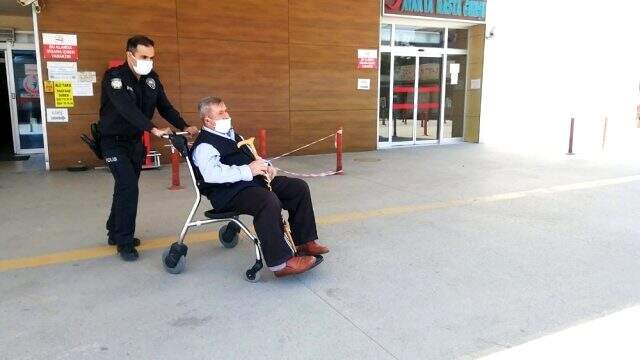 Babaannesini ve dedesini darp eden genç, para ve telefonu zorla alıp kaçtı