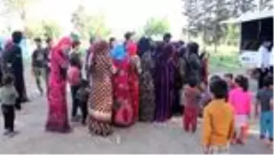 Belçikalı Müslümanlardan ihtiyaç sahiplerine gıda yardımı Belçikalı Müslümanlardan ihtiyaç sahiplerine gıda yardımı