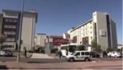 Karantina süreleri dolan 233 kişi evlerine gönderildi Karantina süreleri dolan 233 kişi evlerine gönderildi