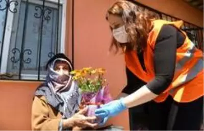 Samsun Büyükşehir Belediyesi'nden 'Anneler Günü' sürprizi Samsun Büyükşehir Belediyesi'nden 'Anneler Günü' sürprizi
