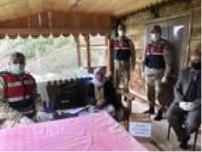 Şavşat'ta asırlık anneler unutulmadı
