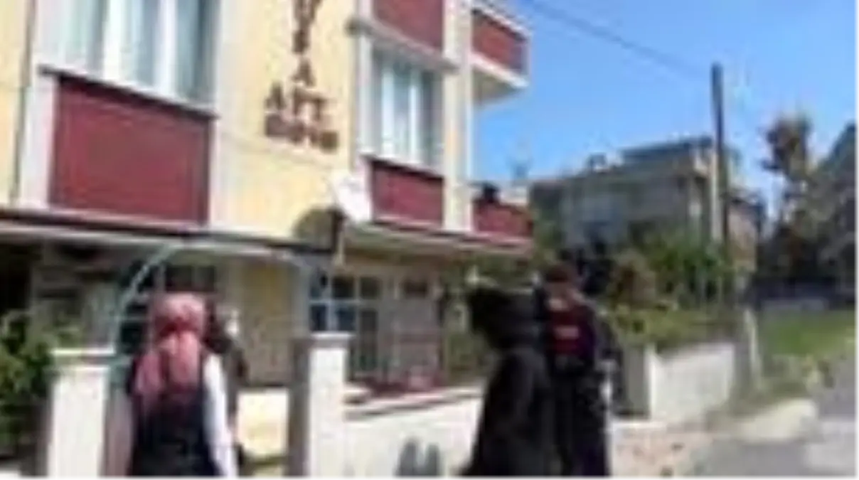 Şehit annelerine Anneler Günü ziyareti