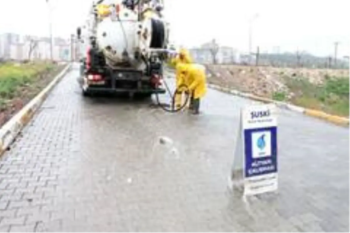 Şuski sokağa çıkma kısıtlamasını hizmete dönüştürdü