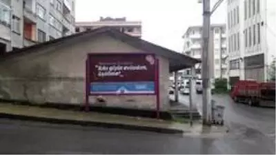 Trabzon'da bilboardlara dikkat çeken Anneler Günü mesajları Trabzon'da bilboardlara dikkat çeken Anneler Günü mesajları