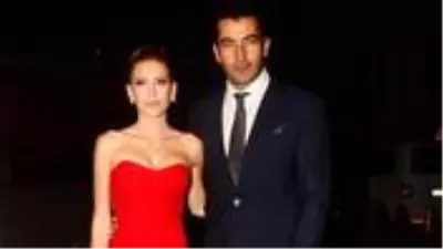 Anne olmaya hazırlanan Sinem Kobal'ı hamilelik haberini yayan kişinin peşine düştü Anne olmaya hazırlanan Sinem Kobal'ı hamilelik haberini yayan kişinin peşine düştü