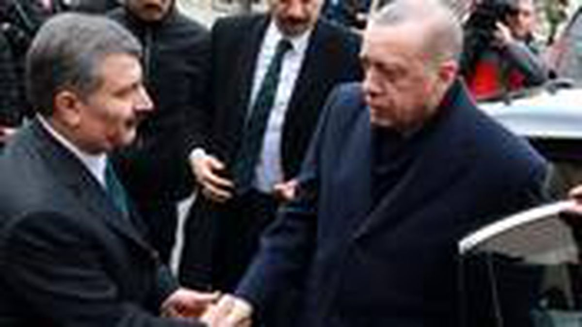 CHP'nin koronavirüs anketinde Erdoğan ve Bakan Fahrettin Koca'ya büyük destek çıktı