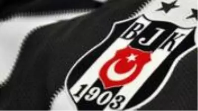 Koronavirüs nedeniyle tesislere dezenfektan kabini koyan Beşiktaş, Avrupa'da manşet oldu Koronavirüs nedeniyle tesislere dezenfektan kabini koyan Beşiktaş, Avrupa'da manşet oldu